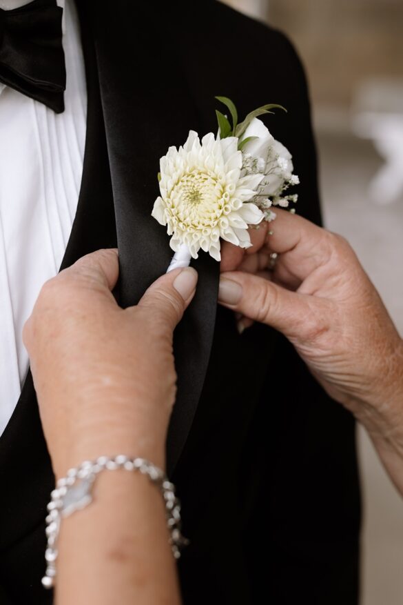 MM Groom-57
